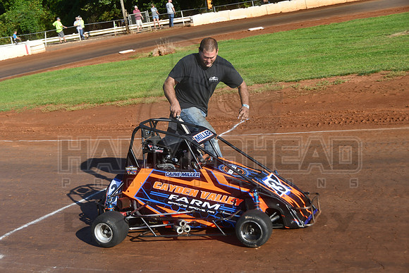 10.1.23_1887