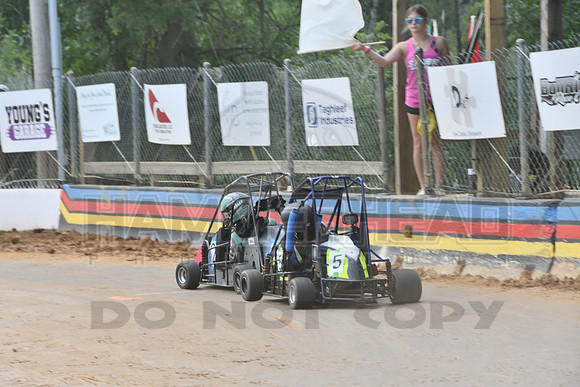 8.11.24_562